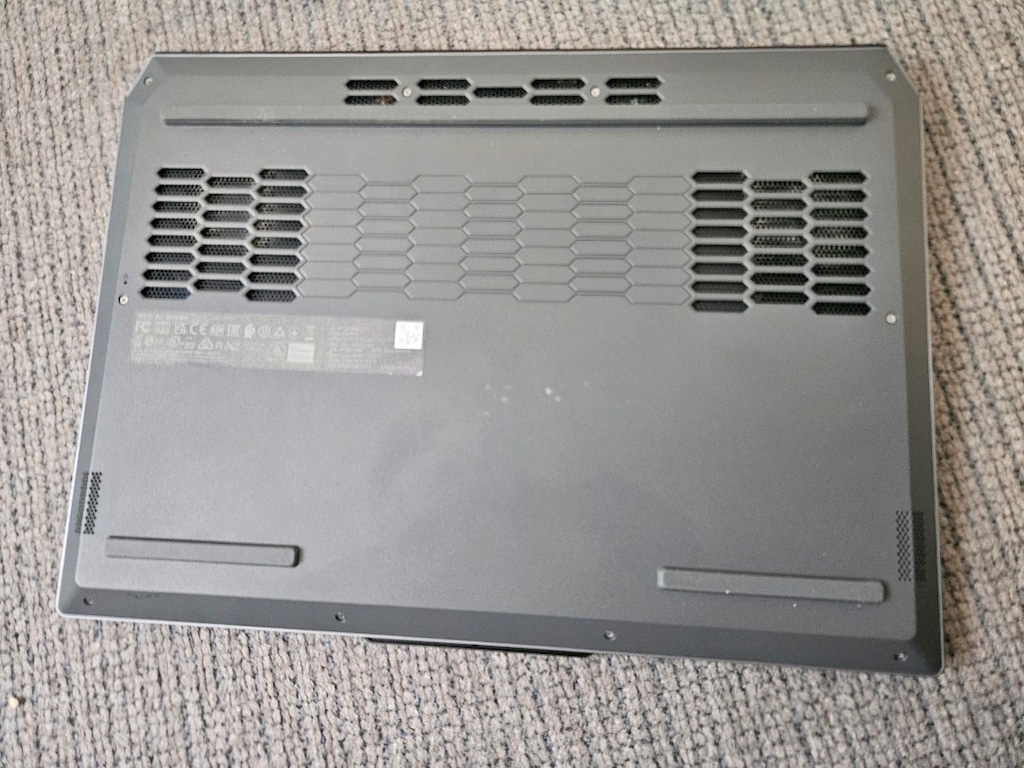 Garantili, Temiz, Yüksek Özellikli Lenovo Loq Laptop - 8