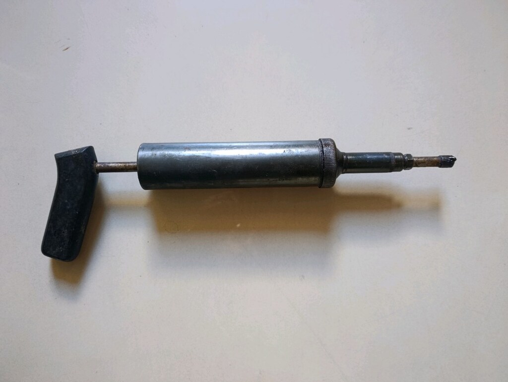 Antika Gres yağı pompası - 2