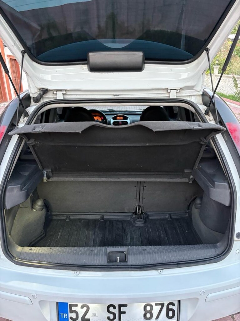 EMSALSİZ BEYAZ SİLVER OPEL CORSA - 12