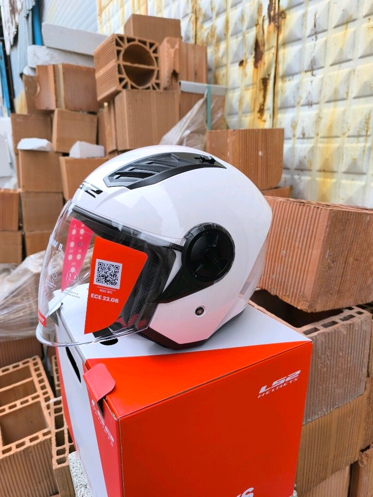Kask LS2 Airflow 2 Sıfır Hiç Kullanılmadı Beden M Mevcuttur Bozyaka - 3