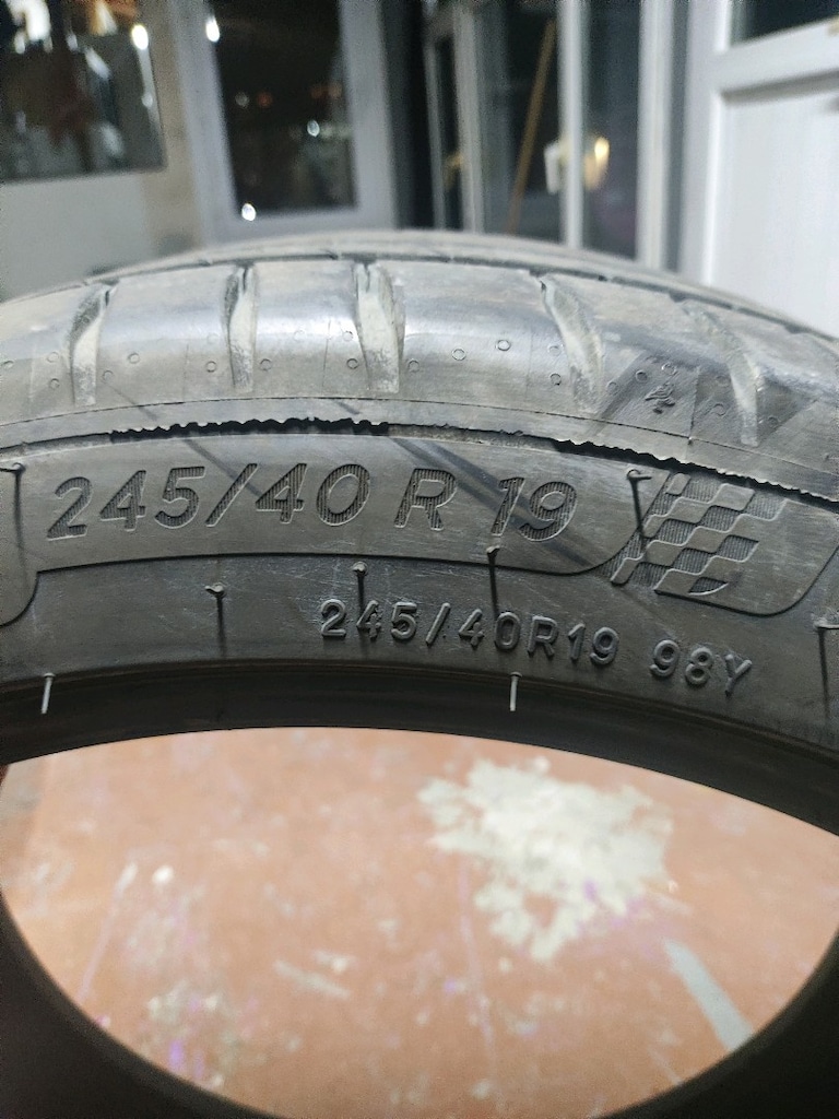 275 35 19. 245 40 19 Michelin pilot sport 4 - 6