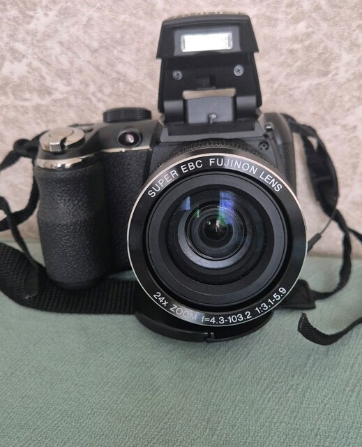 FUJIFILM FOTOĞRAF MAKİNASI