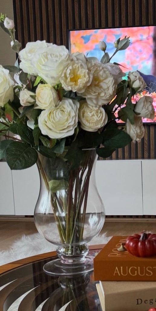 Zara Homeden cam vazo cicekleriyle bir satiyorum yeni gibi - 3