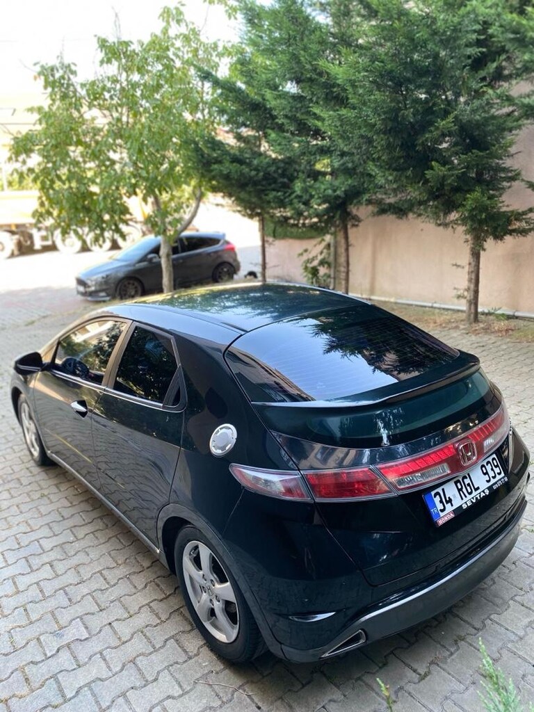 ACİL SATILIK NADİR TEMİZLİKTE OTOMATİK CİVİC - 4