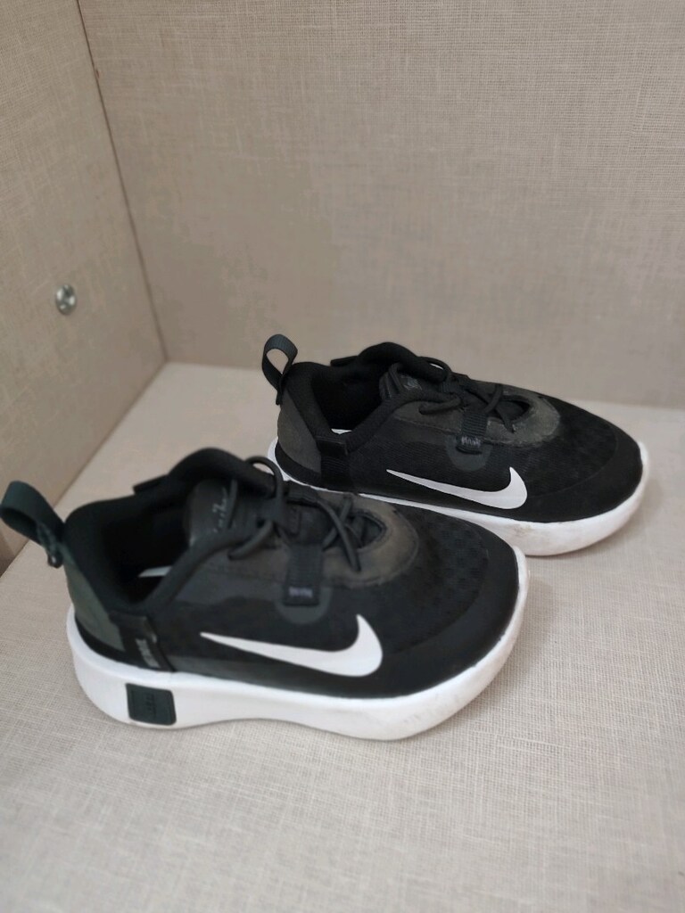 nike çocuk ayakkabı 23.5 numara - 11