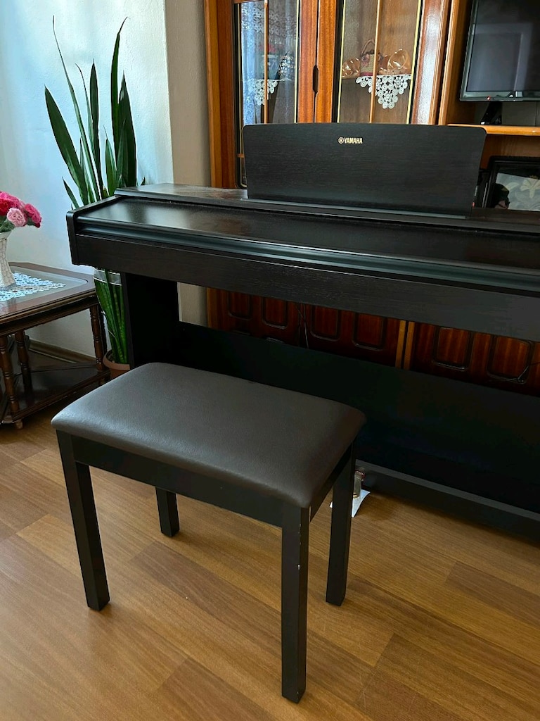 Yamaha Dijital Piyano- Gül Ağacı Rengi - 5