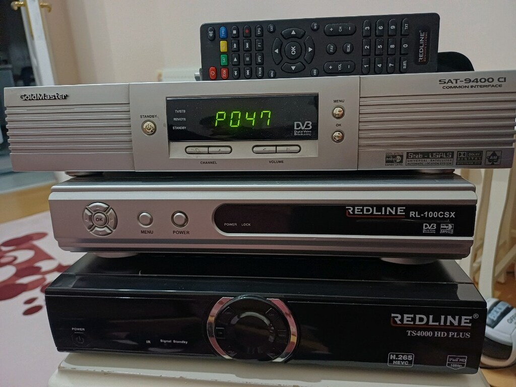 3 adet tv uydu alıcı golt mastıstır ve wifili - 2