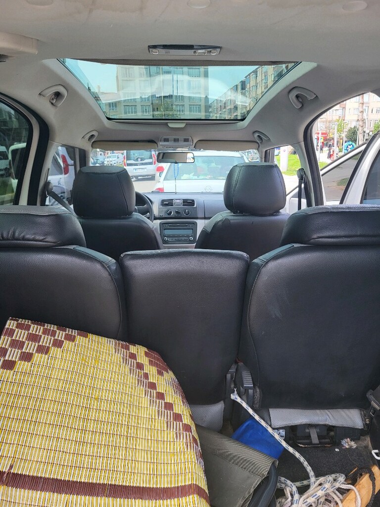 2. sahibinden Skoda Roomster 1,2 benzinli panorama - 4