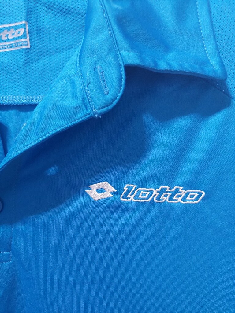 Lotto forma tişört. M beden. Adidas marka da var resimlere bakınız. - 4