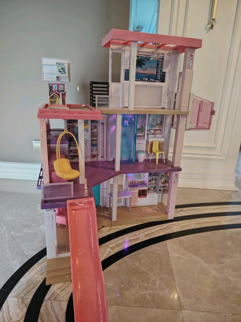 Barbie Evi