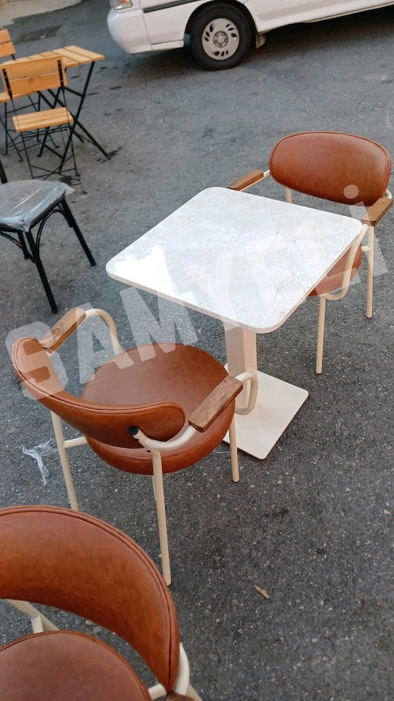 VENÜS SANDALYE KARE MERMER MASA MODELİ - 3