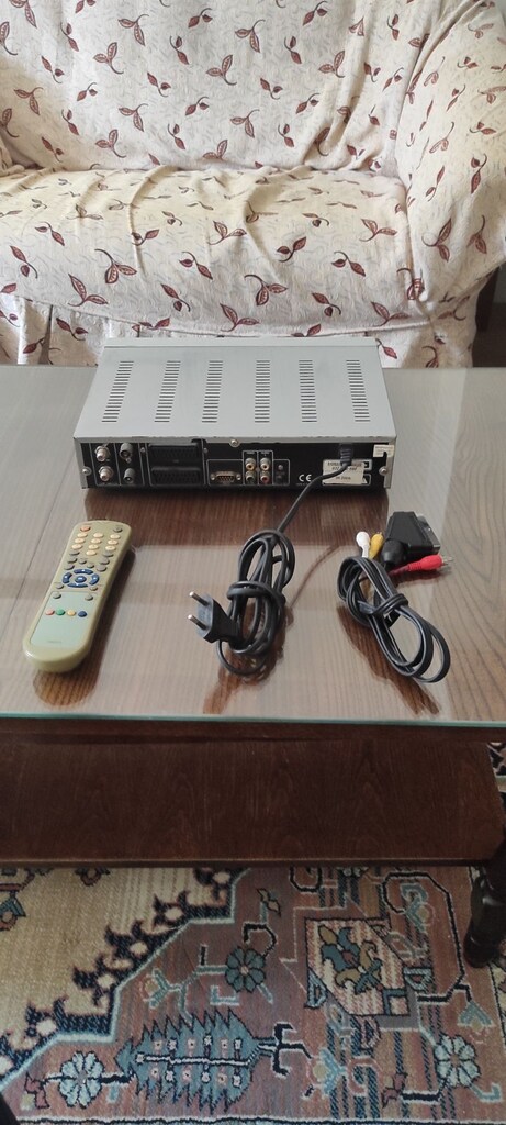 YUMATU Uydu Alıcısı Receiver + Kumanda + Kablo - 2
