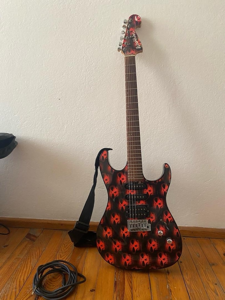 ELEKTRO GİTAR WASHBURN ÖZEL DESENLİ - 2