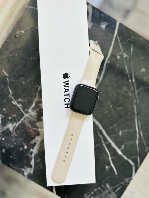 Apple Watch Se akıllı saat