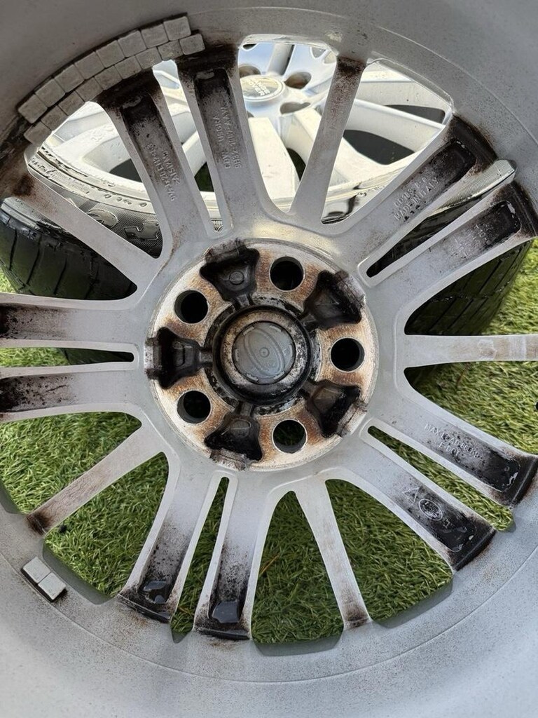 RANGE ROVER PREMIUM 20 INÇ JANT TAKIMI - ORJINAL LOGOLU - KAYNAKSIZ - 5