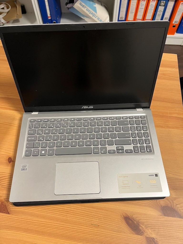ASUS VivoBook X515JA – 256 GB SSD – FULL HD - 3