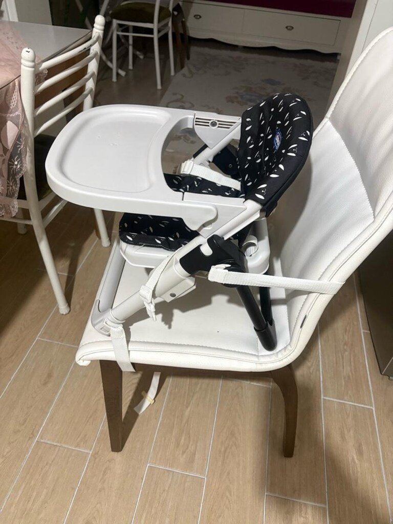 Chicco Chairy Yükseltici Mama Sandalyesi - 2