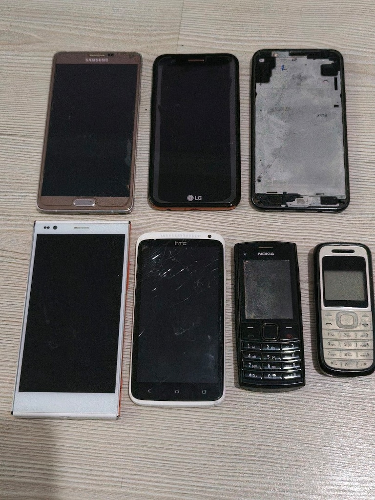 TOPLU SATILIK 7 ADET TELEFON - 2