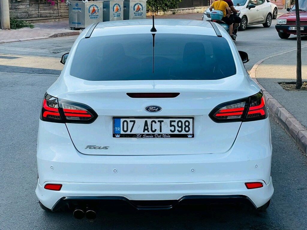 2016 Ford Focus Titanium 1.5 TDCI Powershift 120 Hp - 6