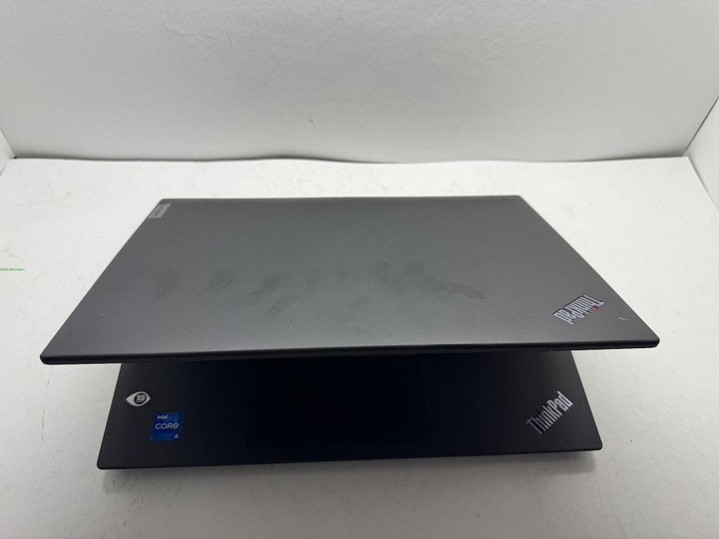 THİNKPAD T14 İ5 12. NESİL 16 GB RAM 256 NVME - 9