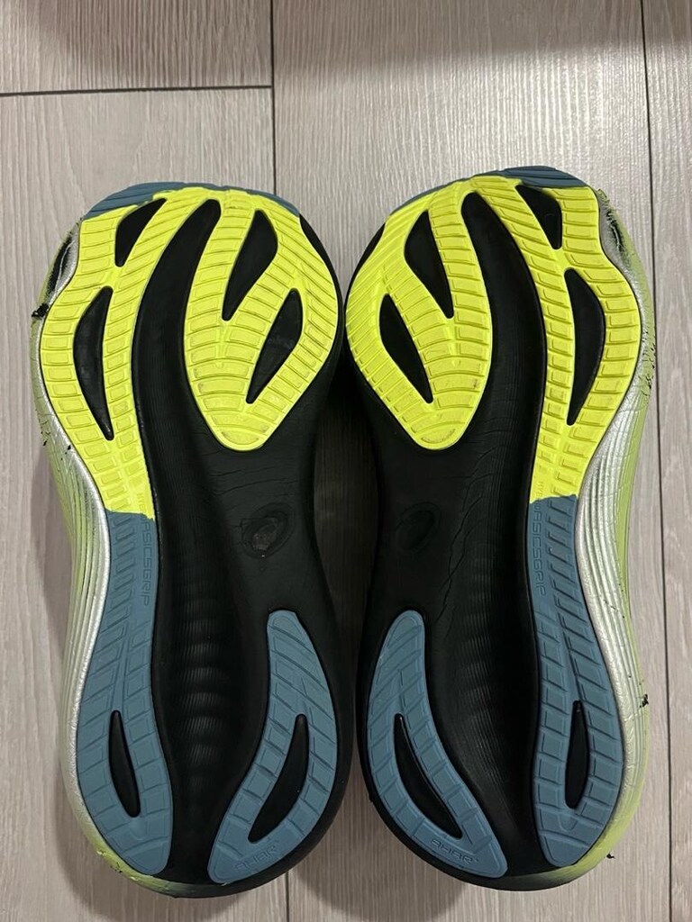 Asics Gel Nimbus 27 luxe 42 numara Erkek Siyah yeşil ayakkabı - 4