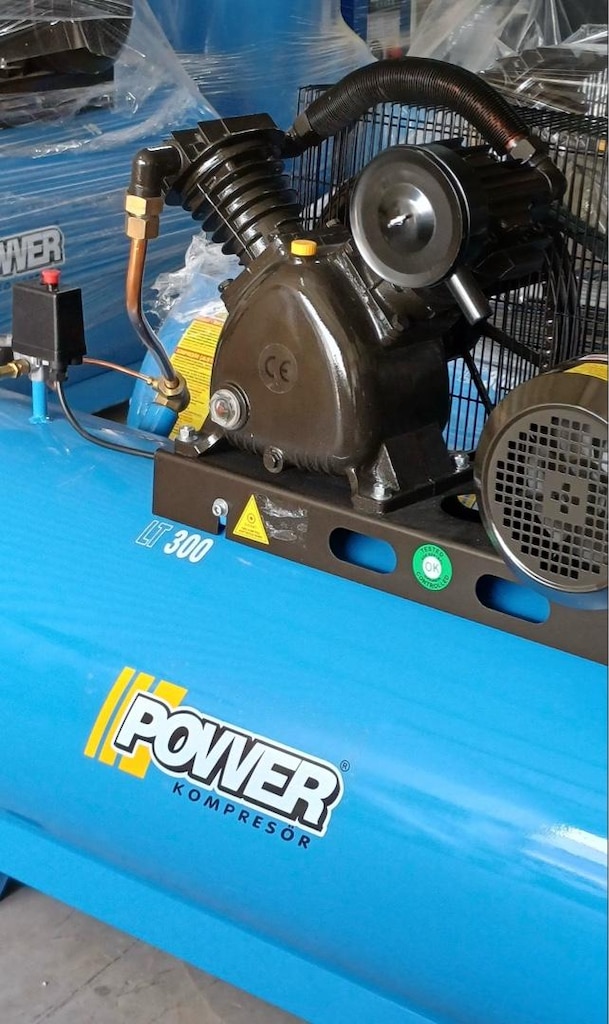 Ü 300 litre 12 var çift kademe kompresör - 10