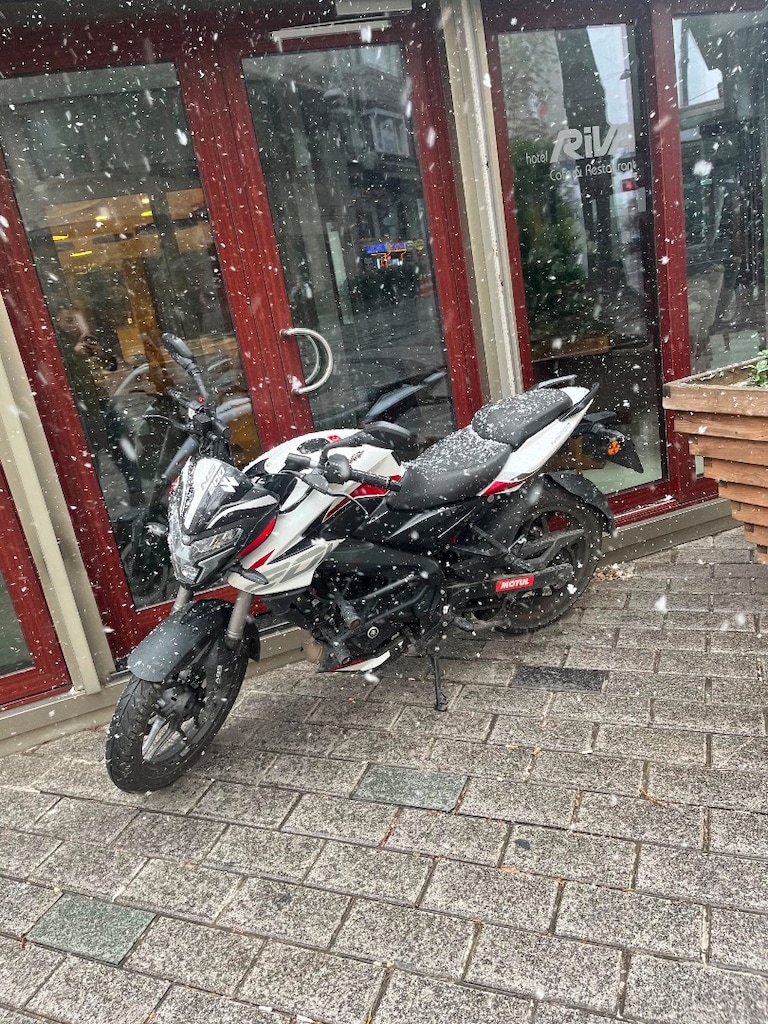 Bajaj Pulsar NS 200 UG 2 DİJİTAL EKRAN - 3