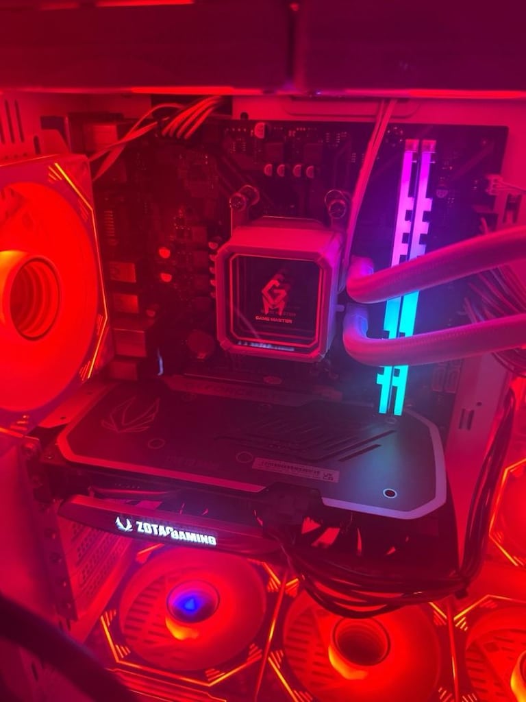 RYZEN 7 5700X + RTX 4060 + 32GB + 2K 240HZ SAMSUNG FULL SET - 4