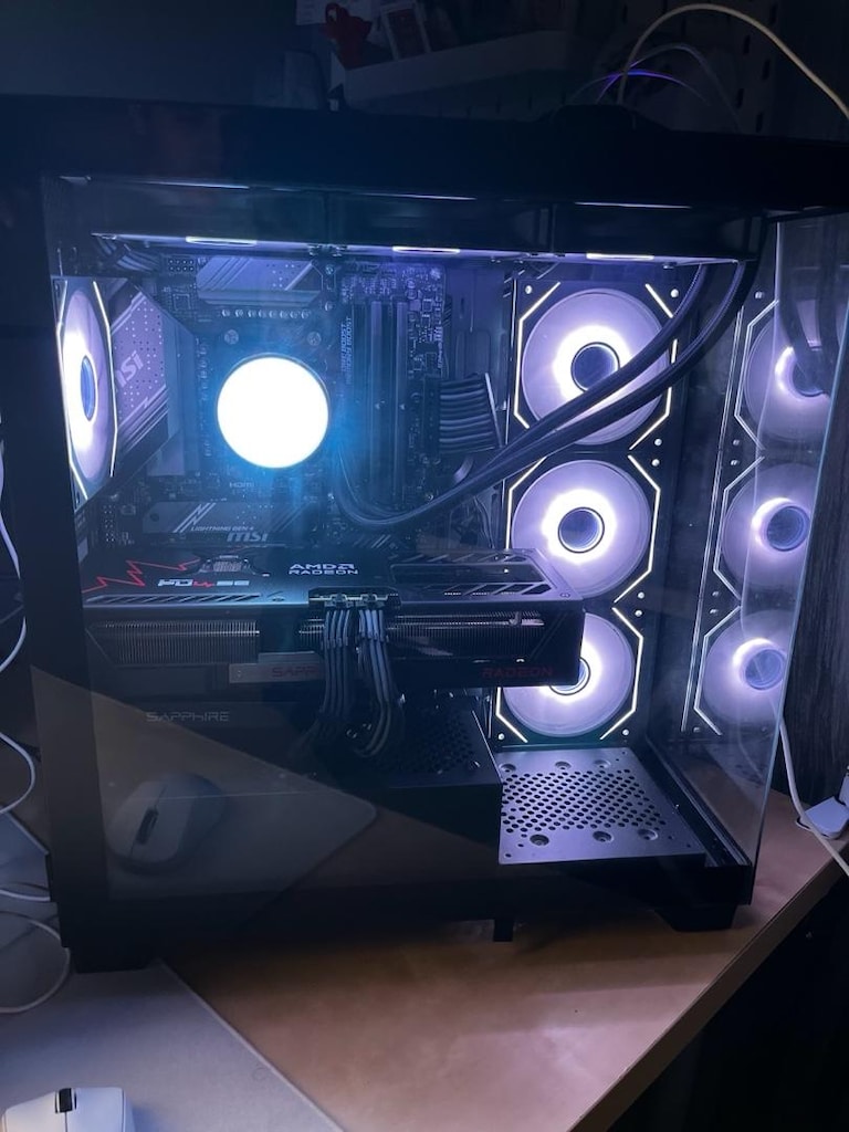 Ryzen 7 7800x3d, RX 9070 XT Hazır Masaüstü Sistem Oyuncu - 2