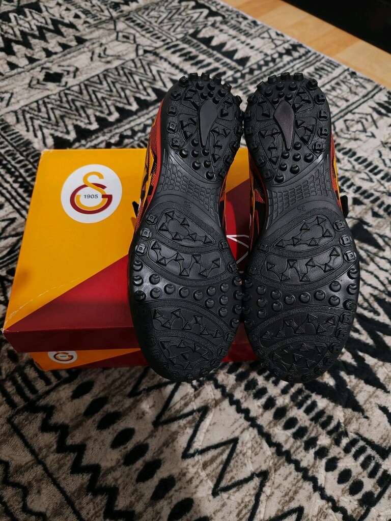 Galatasaray Krampon kinetix 35 - 4