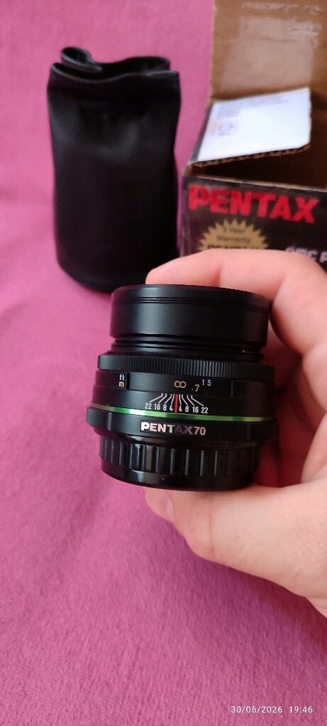 pentax da 70mm f2.4 limited kutulu 25000tl - 5