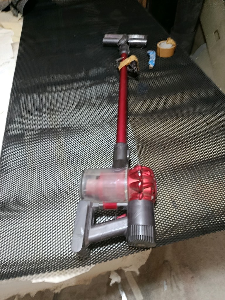 Dyson sarzli süpürge - 3
