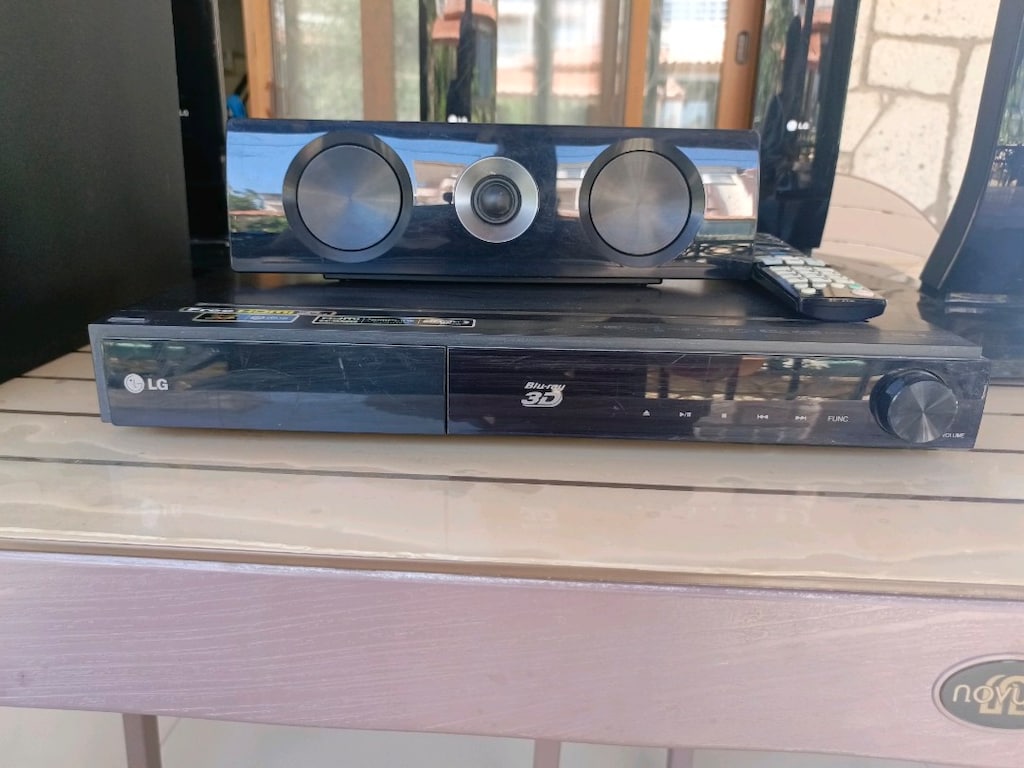 LG HT906TA model 5.1 kanal ev sinema sistemi - 3