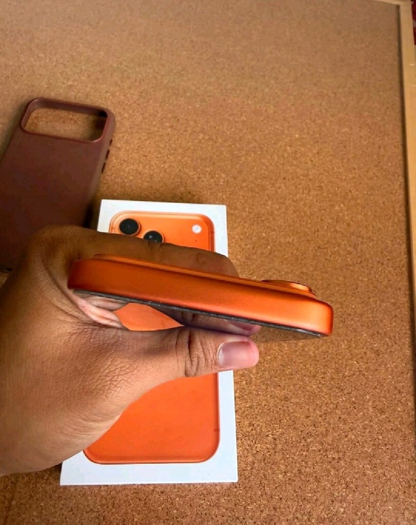 İPHONE 17 PRO MAX 512Gb TÜRKİYE CİHAZI acil satılık - 5