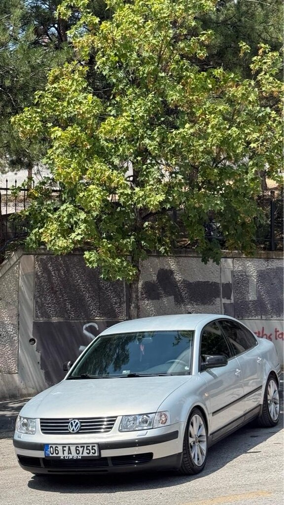 SAHİBİNDEN TEMİZ PASSAT 1.8T - 3