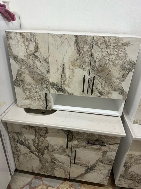 100 CM OFİS MUTFAK DOLABI 9500 TL