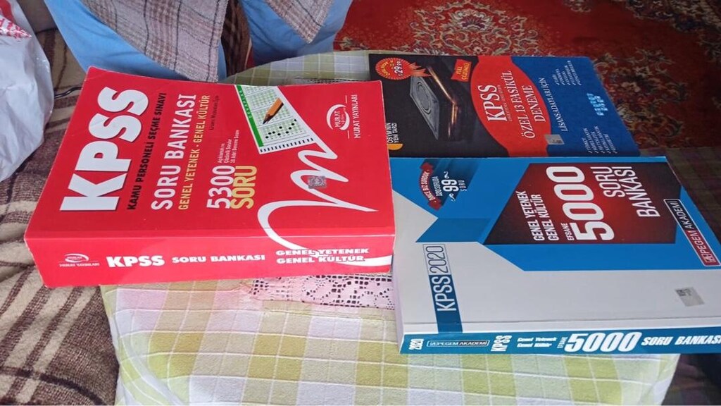 Hiç kullanılmamış soru kitapçıkları - 2