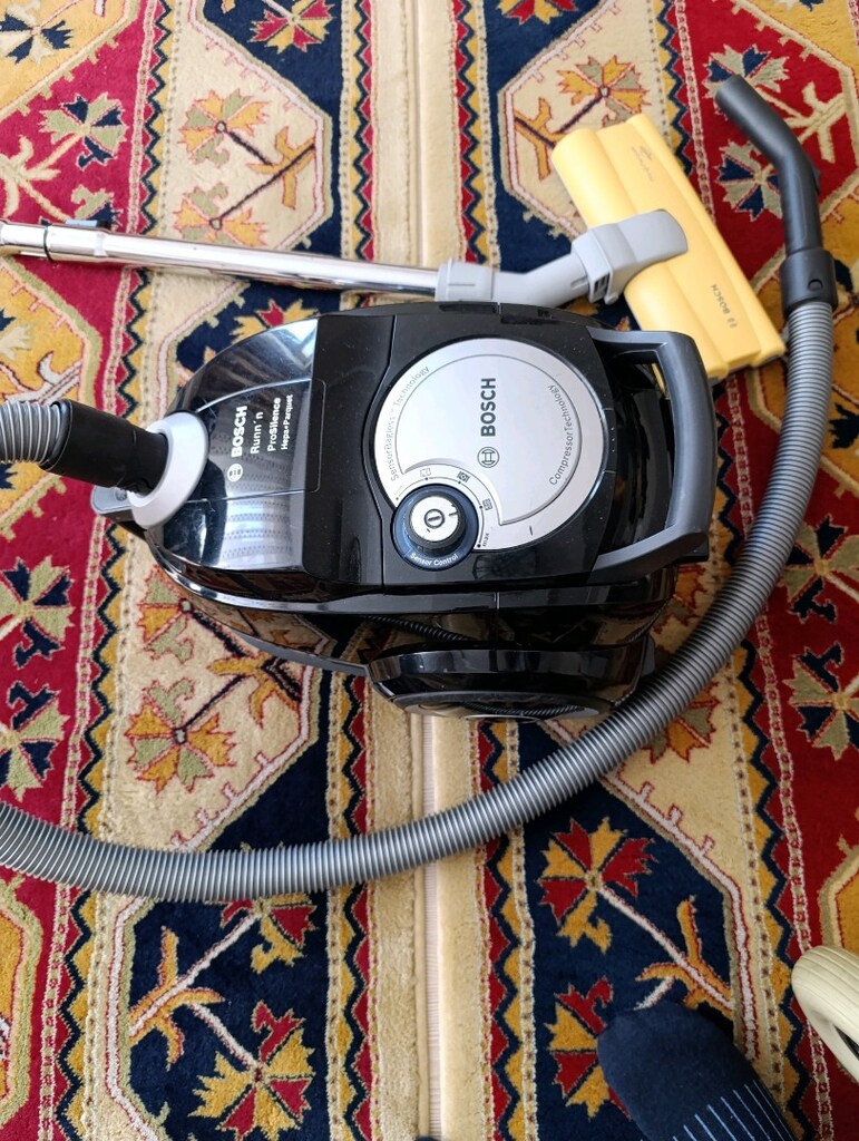 BOSCH ELEKTRİKLİ SUPURGE - 2