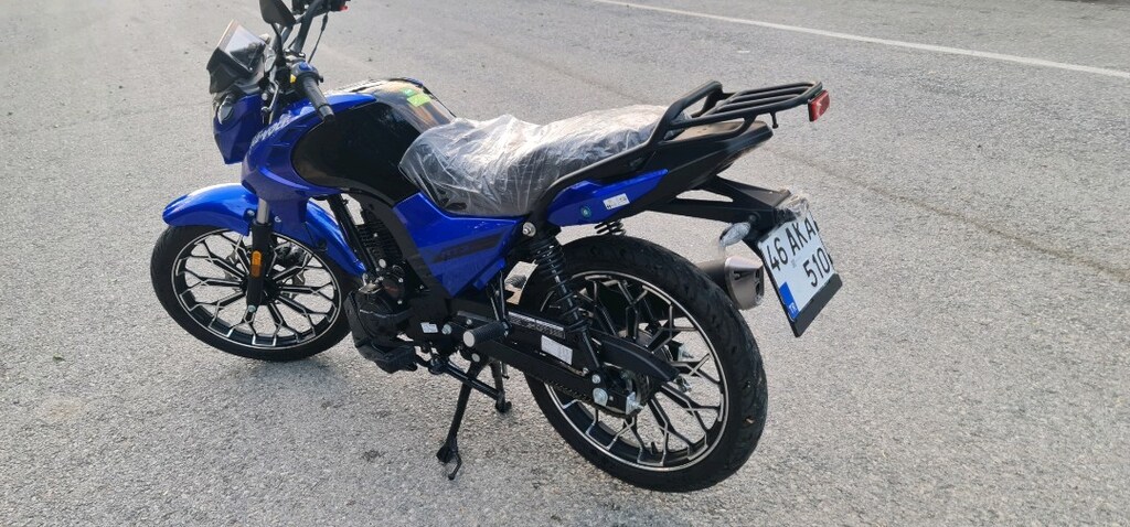 sıfır ayarında 2024 model 300 km de 125 REVOLT - 5