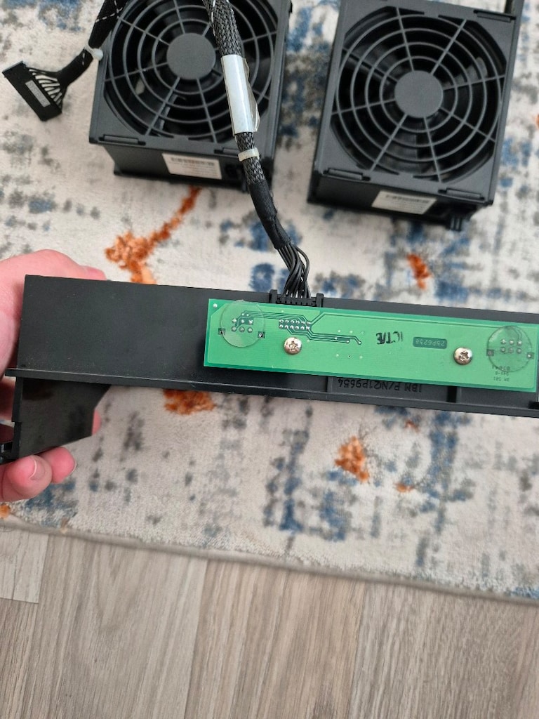 IBM 09N9474 XSERIES 92MM HOTSWAP server FAN - 6