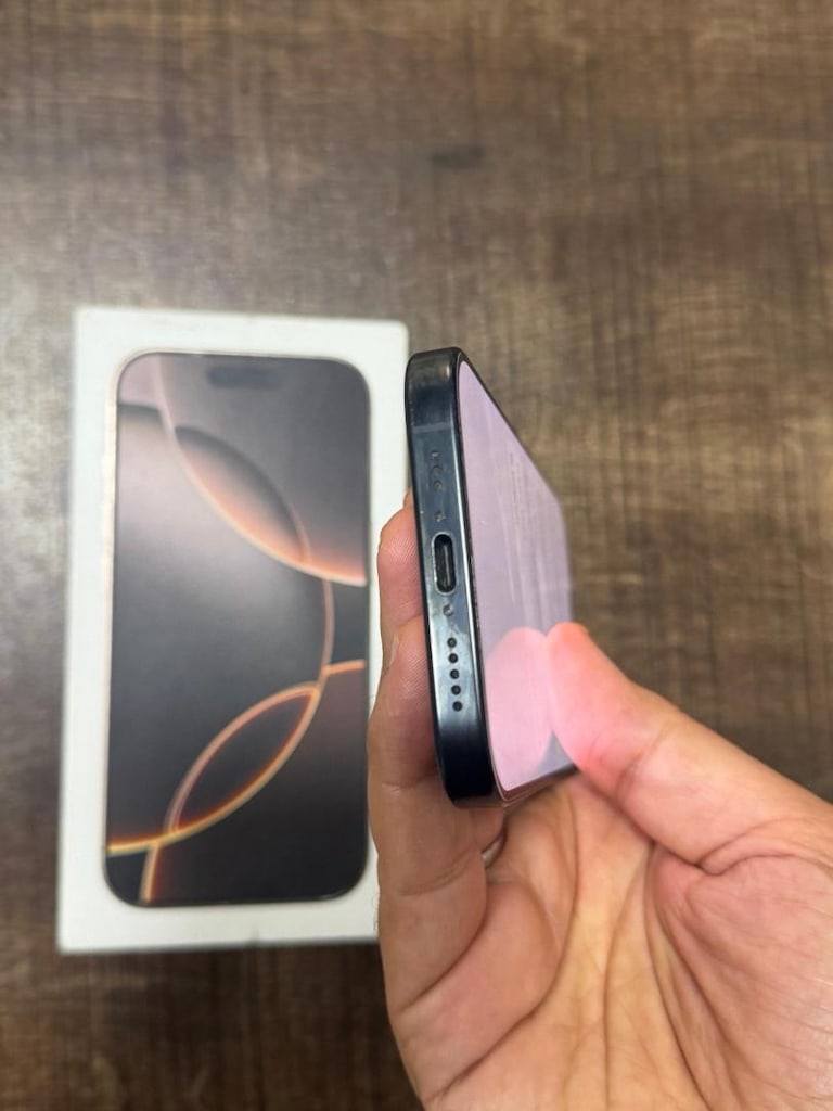 İPHONE 16 PRO 128 GB PİL 86 SİYAH YD - 3