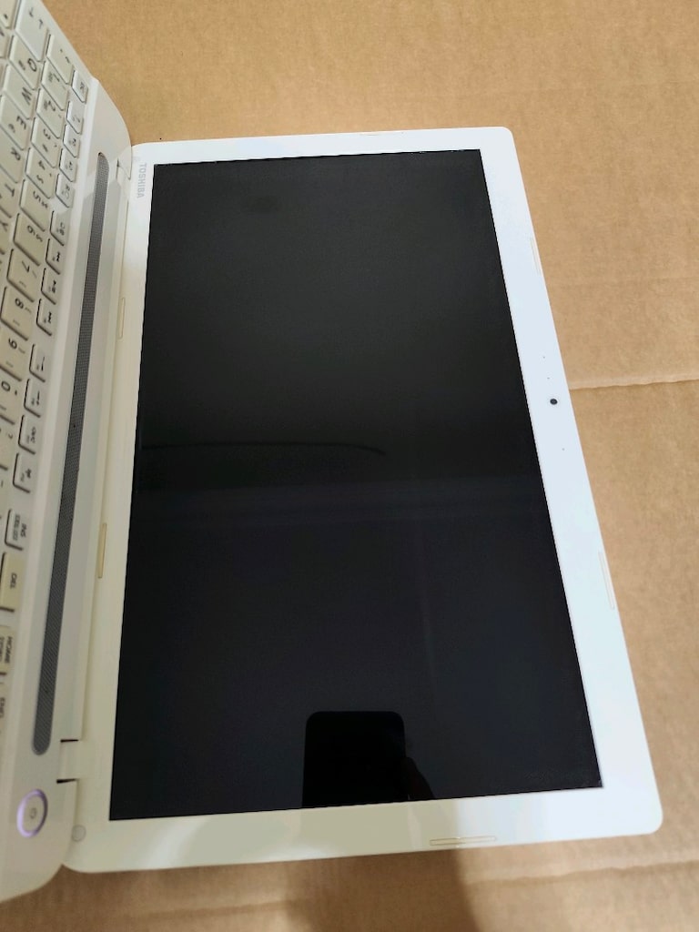 TOSHİBA NOTEBOOK BİLGİSAYAR - 11
