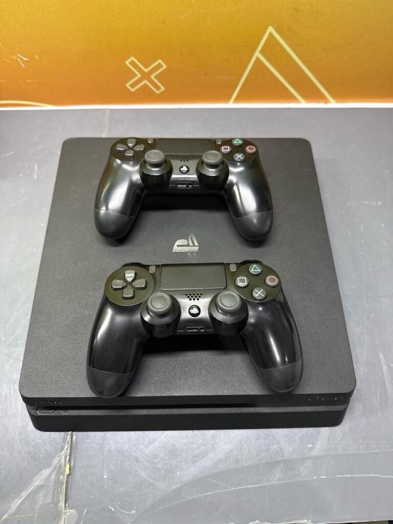 PLAYSTATION 4 SLİM 500 GB + 2 ADET PLAYSTATION 4 DUALSHOCK KOLU - 2