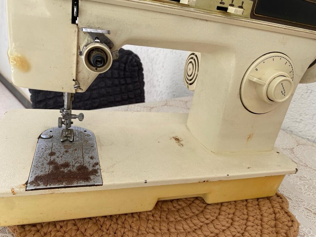 Vintage Singer Dikiş Makinesi - 4