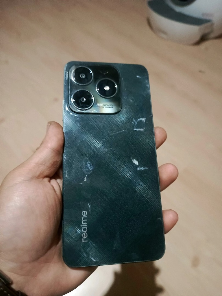 realmi c61 - 5