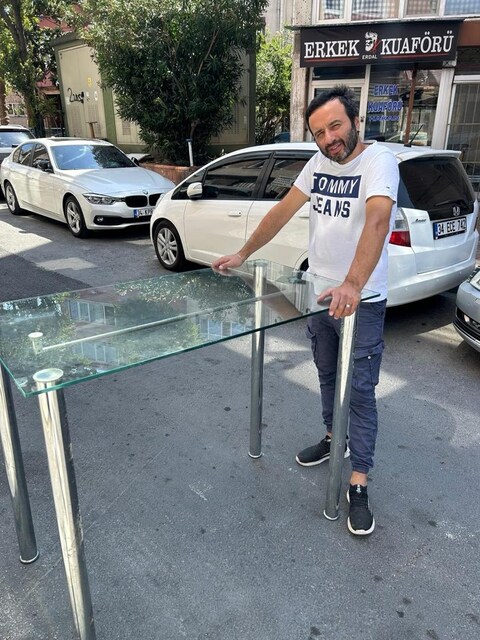 tekstil mağazasına uygun cam masa