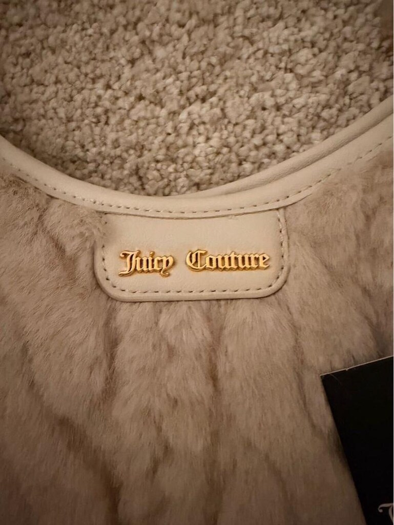 Juicy Couture peluş krem çanta - 4