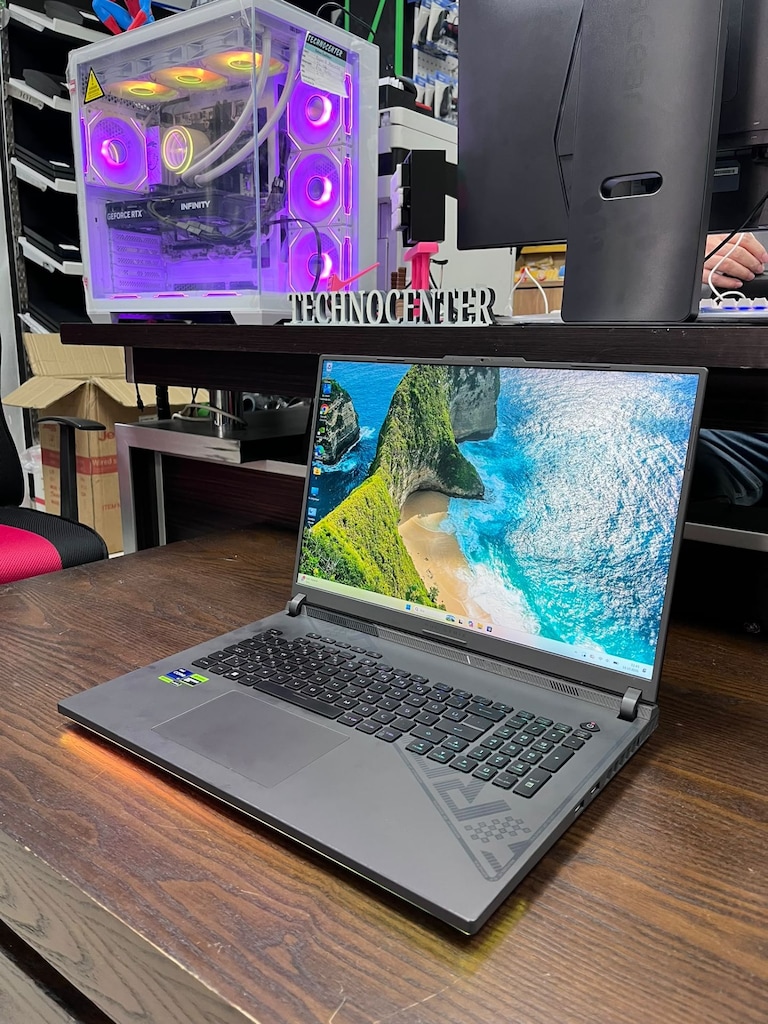 ASUS ROG 2K 240HZ İ9-13980HX 32 GB RAM 1 TB SSD RTX 4080 E.K. - 2