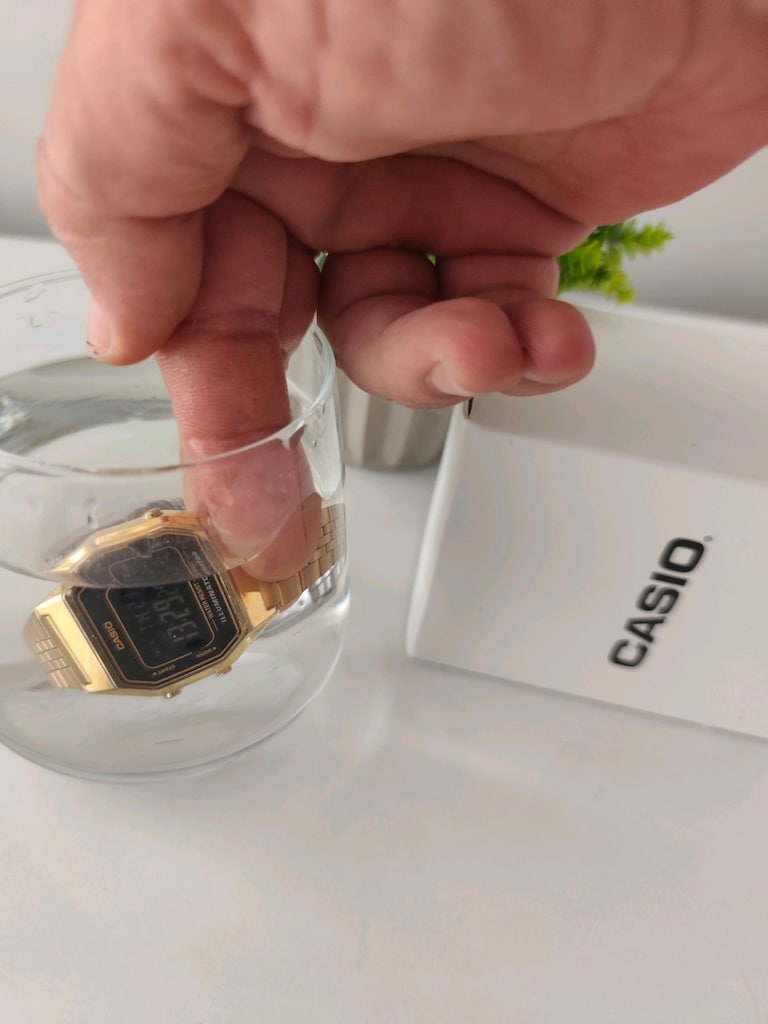 Orjinal Casio Retro Dijital Mini Kadın Saat Altın - 9