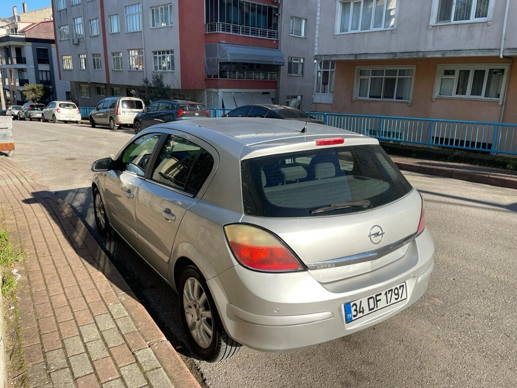 opel astra h 2005 - 2
